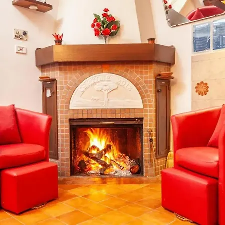 Charming House In With Mountain View Holiday home Laurino